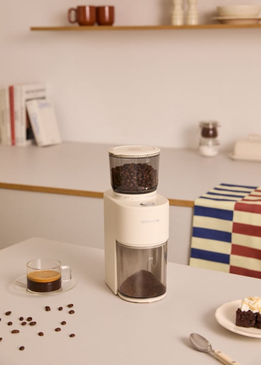COFFEE GRINDER STUDIO PRO - Kaffeemühle mit Behälter und 38 Mahlstufen