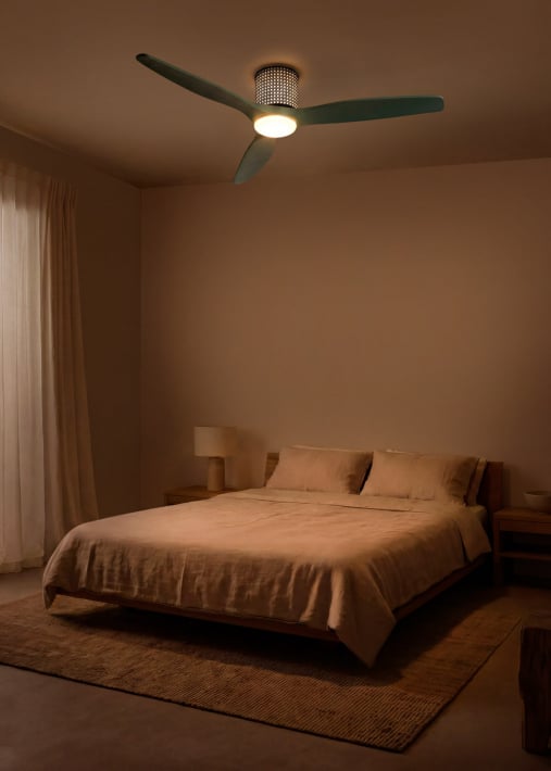 WIND CALM CUSTOM RATTAN - Deckenventilator 40W leise Ø132 cm mit LED-Licht in Körper und Lampe