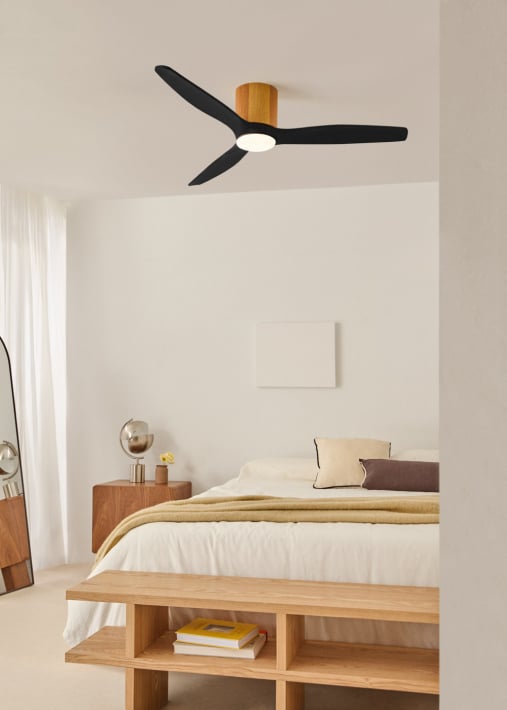 WIND CALM CUSTOM WOVEN - Leiser Deckenventilator 40W Ø132 cm aus 100 % Holz mit LED-Licht