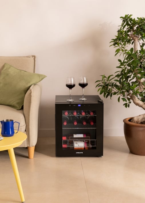 Kaufen WINECOOLER L15 - Elektrischer Weinkühlschrank für 12 oder 15 Flaschen mit Metallregalen