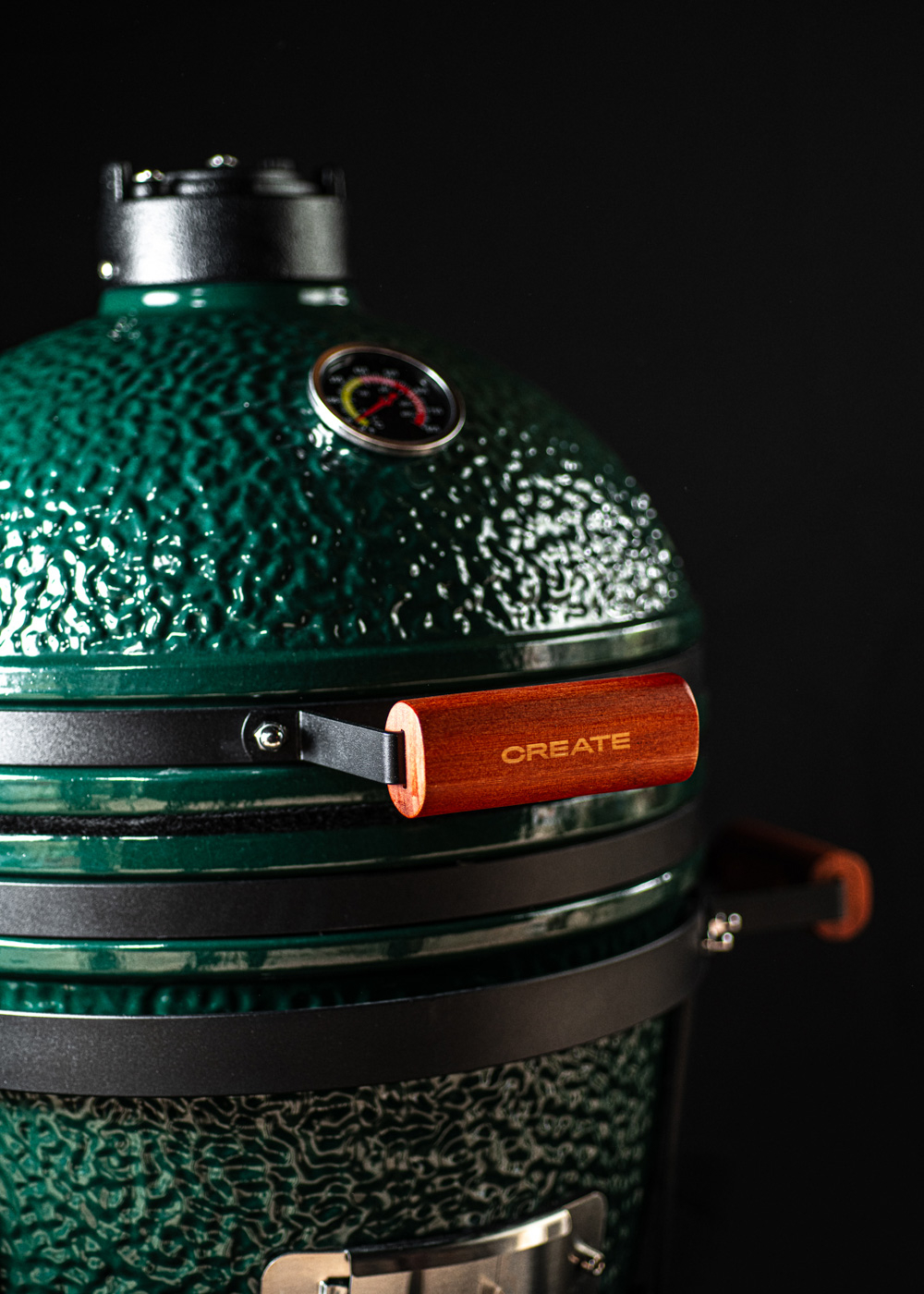 YNNI Kamado Grill XL 58,4 Cm Im Bundle - Orange Mit Chipfeeder, Thermometer & Zubehör