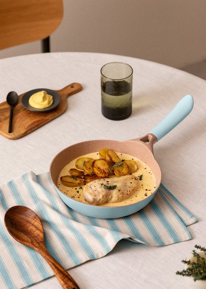 PAN STUDIO - Bratpfanne aus Aluminiumguss und Bakelitgriff , Galeriebild 1