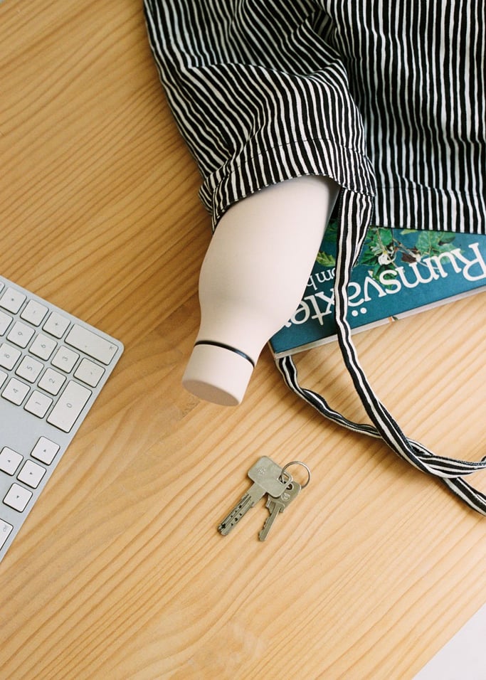 BOTTLE STUDIO - Thermosflasche aus Edelstahl 550 ml, Galeriebild 3