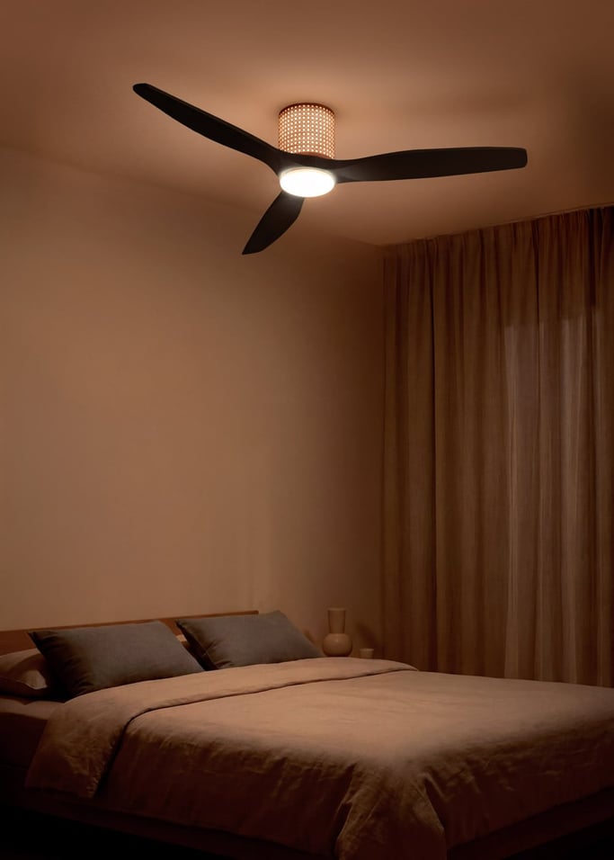 WIND CALM CUSTOM RATTAN - Deckenventilator 40W leise Ø132 cm mit LED-Licht in Körper und Lampe, Galeriebild 1