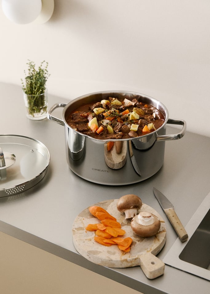 STEEL POT