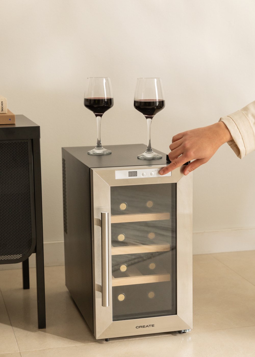 Vinotecas modernas  Neveras de vinos para casa - Create