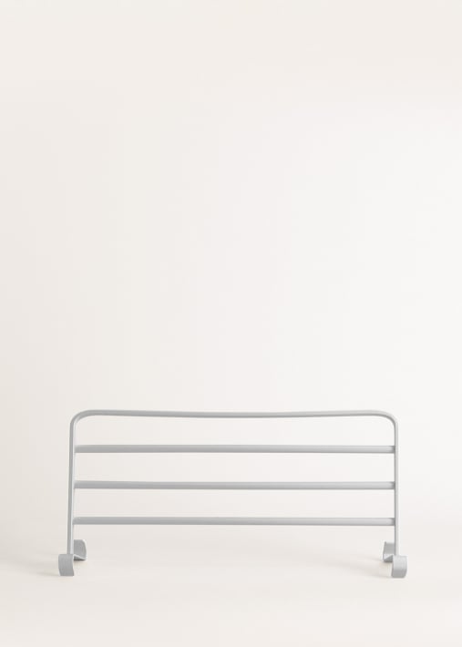 Estante con ganchos y tres barras para toallero WARM TOWEL