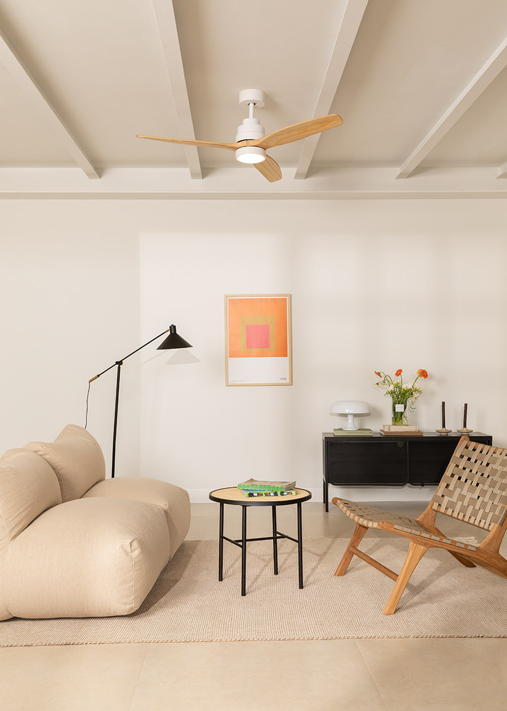 9 ventiladores de techo elegantes y silenciosos que podrás encontrar en una  casa AD