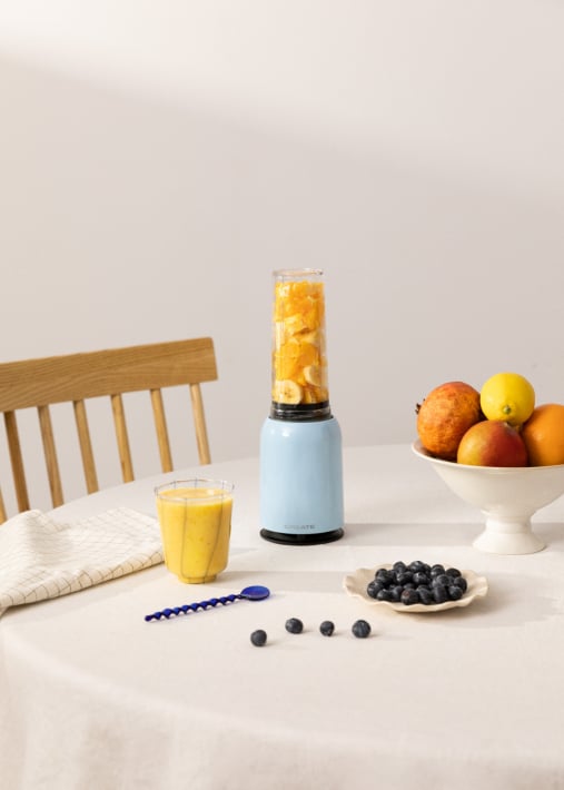 MOI STUDIO - Batidora con vaso portátil