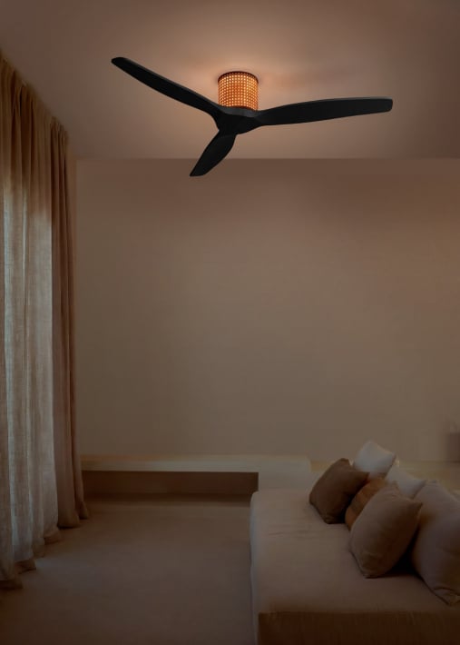 WIND CALM CUSTOM RATTAN - Ventilador de techo 40W silencioso Ø132 cm con luz LED en cuerpo y lámpara