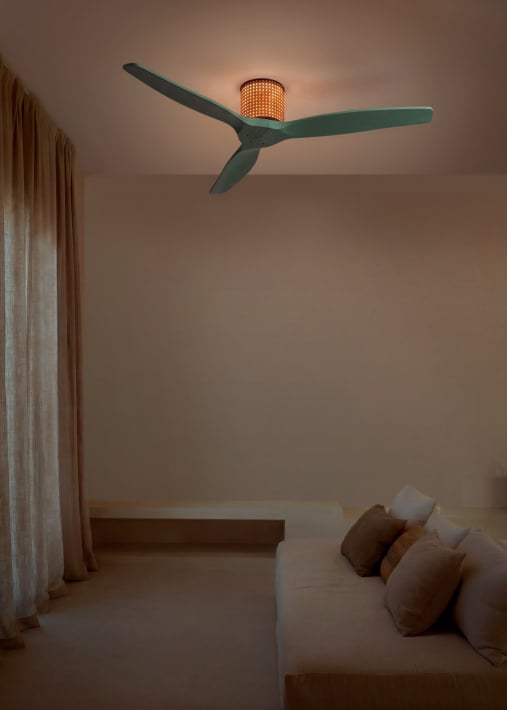 WIND CALM CUSTOM RATTAN - Ventilador de techo 40W silencioso Ø132 cm con luz LED en cuerpo y lámpara