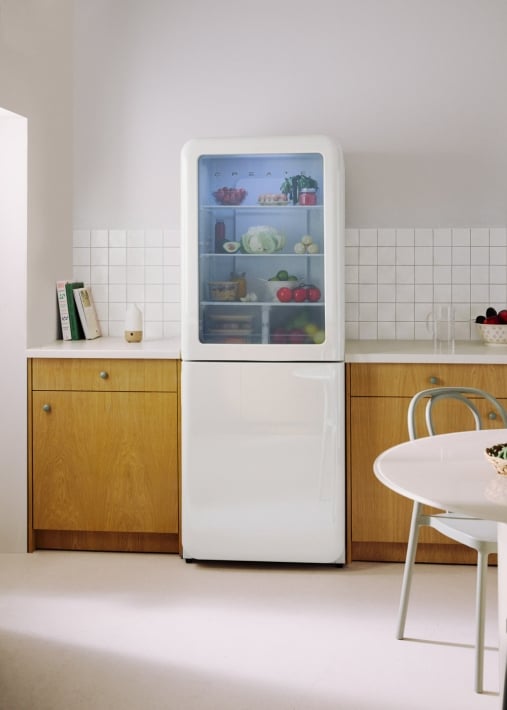 FRIDGE RETRO KNOCK KNOCK 401L - Haz toc toc en la puerta para ver el interior sin abrir la nevera