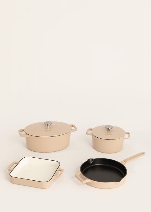 Batería de cocina de hierro fundido esmaltada 2 cacerolas IRON POT, sartén IRON PAN y bandeja IRON ROASTER