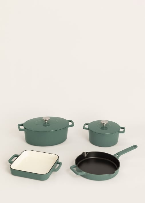 Batería de cocina de hierro fundido esmaltada 2 cacerolas IRON POT, sartén IRON PAN y bandeja IRON ROASTER