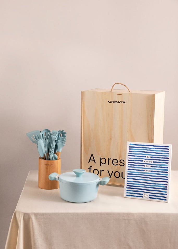 BLUE COOKING BOX - Caja regalo con olla de 20cm + set de utensilios + libro, imagen de galería 1