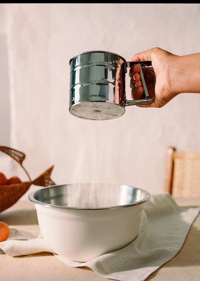 KITCHENWARE ESSENTIALS - Tamizador de harina, imagen de galería 3