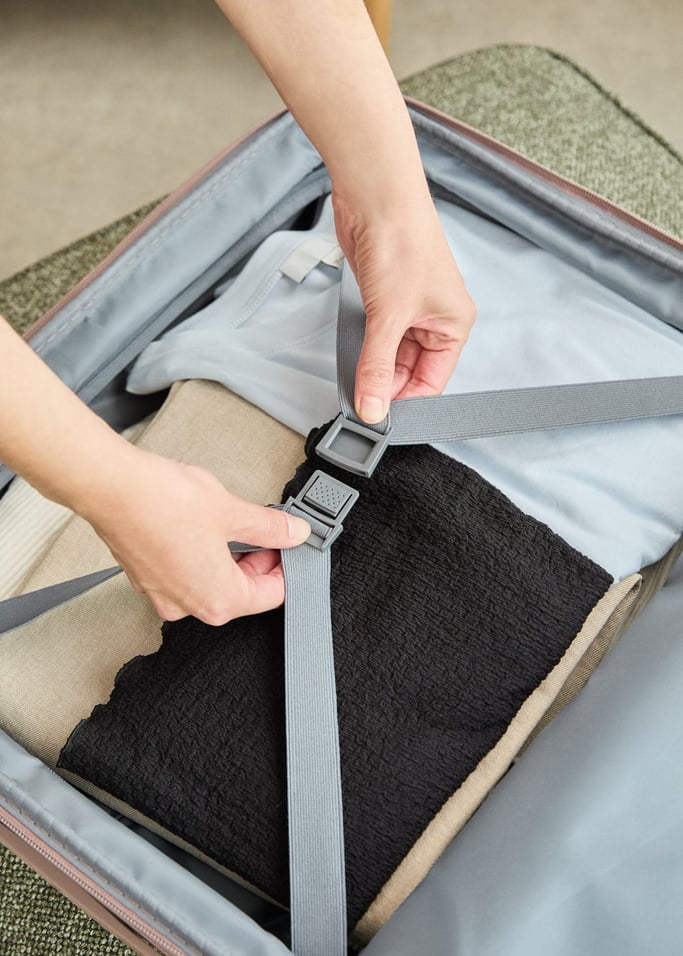 LUGGAGE STUDIO - Maleta rígida de policarbonato con candado TSA y ruedas multidireccionales, imagen de galer&iacute;a 3