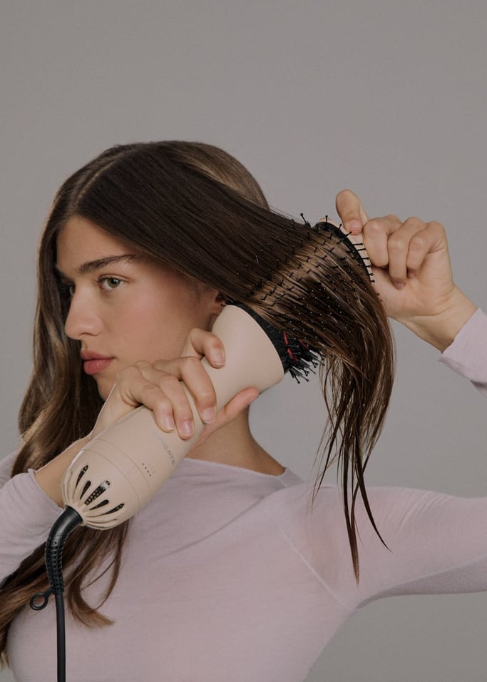 CERAMIC LED VOLUME STYLER - Cepillo voluminizador con doble tratamiento LED, imagen de galer&iacute;a 4