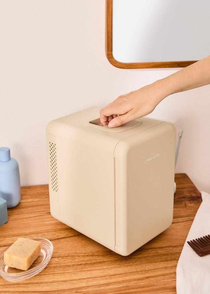 SKINCARE MINI FRIDGE - Mini nevera para cosméticos 4L con función frío o calor, imagen de galer&iacute;a 4