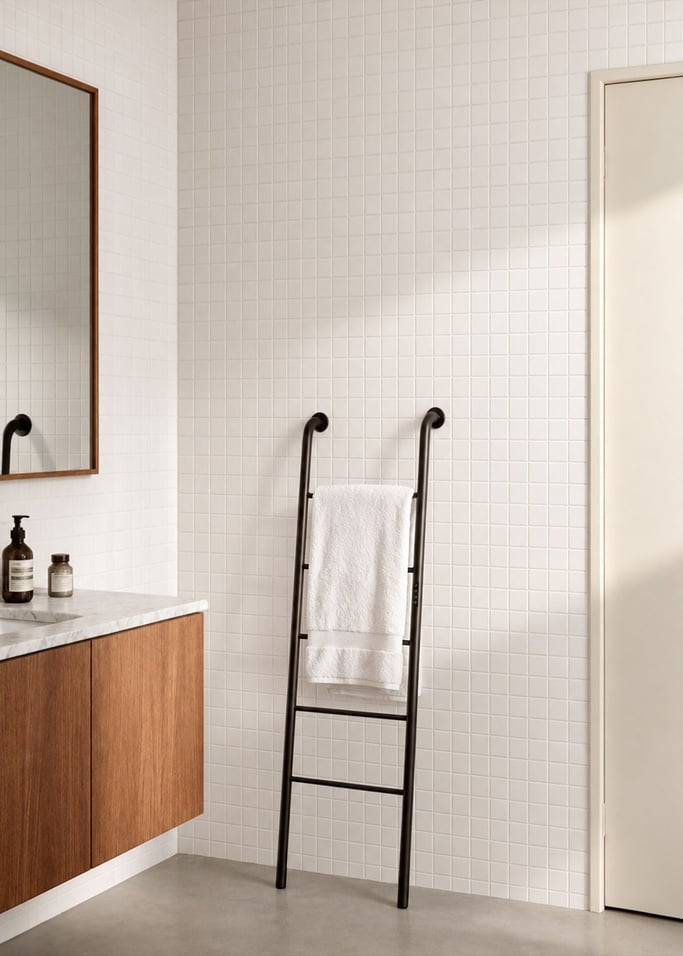 WARM TOWEL LADDER - Toallero eléctrico de escalera 130W, imagen de galer&iacute;a 1