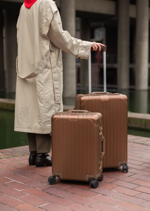 LUGGAGE ALUMINIUM - Valise rigide en aluminium avec serrure TSA et roues multidirectionnelles