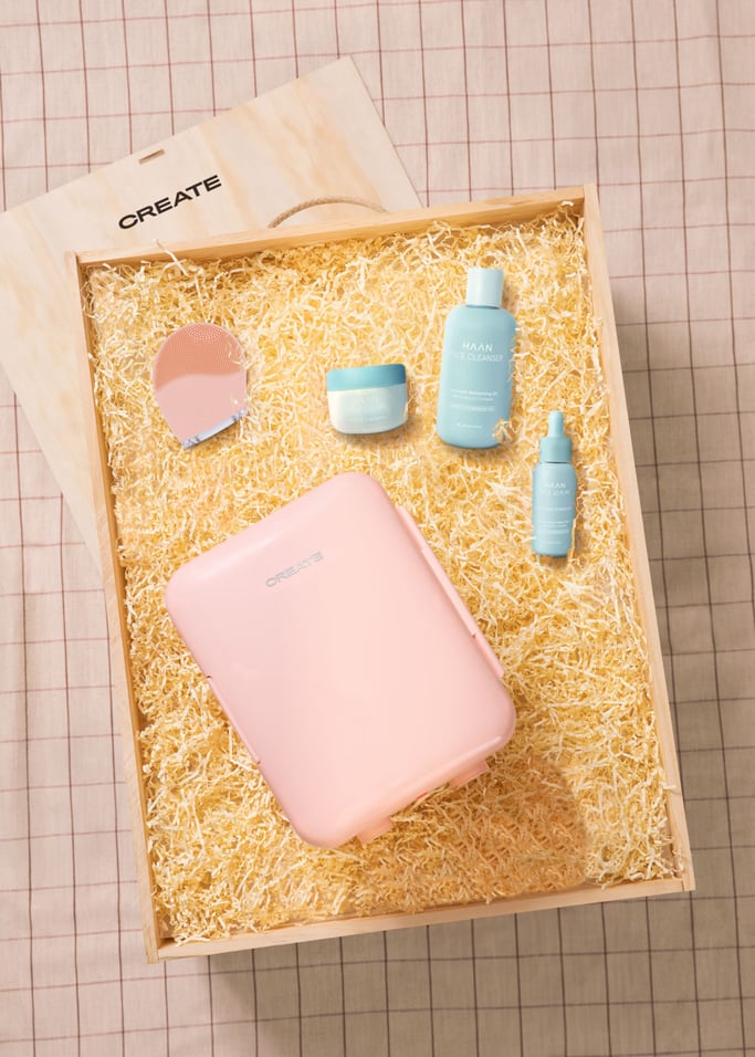 BEAUTY ROUTINE BOX - Coffret cadeau contenant mini réfrigérateur portatif + brosse nettoyante sonique pour le visage + 3 produit, image de la galerie 1