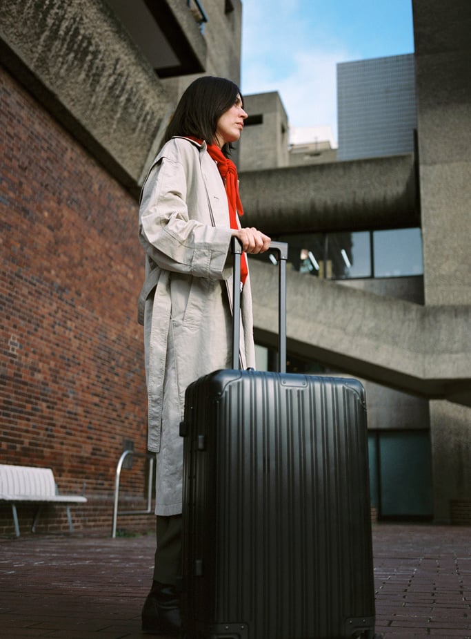 LUGGAGE ALUMINIUM - Valise rigide en aluminium avec serrure TSA et roues multidirectionnelles, image de la galerie 2