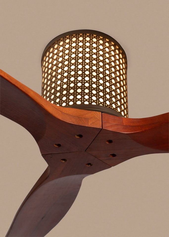 WIND CALM CUSTOM RATTAN - Ventilateur de plafond 40W silencieux Ø132 cm avec éclairage LED dans le corps et la lampe, image de la galerie 3