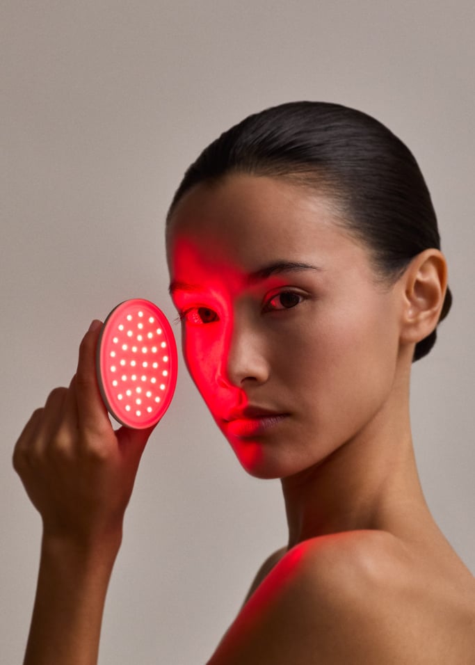 SKINCARE LED SPOT PATCH 3 in 1 - Patchs LED anti-acné 3 en 1, image de la galerie 3
