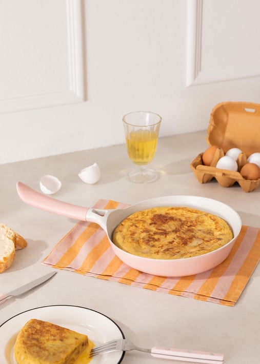 Acquista PAN STUDIO - Padella in alluminio fuso con manico in bachelite
