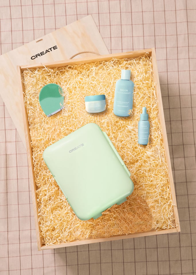 BEAUTY ROUTINE BOX - Confezione regalo con minifrigorifero portatile + spazzola per il viso + 3 prodotti di belleza Haan, Immagine di galleria 1