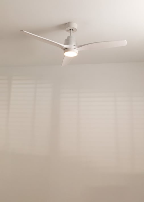 Acquista WIND STYLANCE - Ventilatore da soffitto 40W silenzioso Ø132 cm