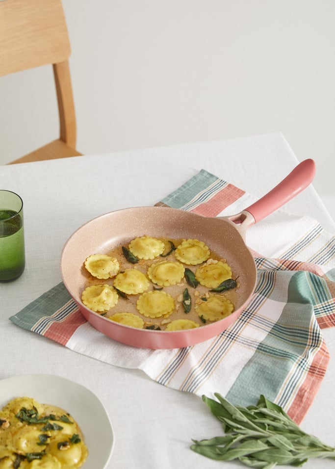 PAN STUDIO - Padella in alluminio fuso con manico in bachelite, Immagine di galleria 1