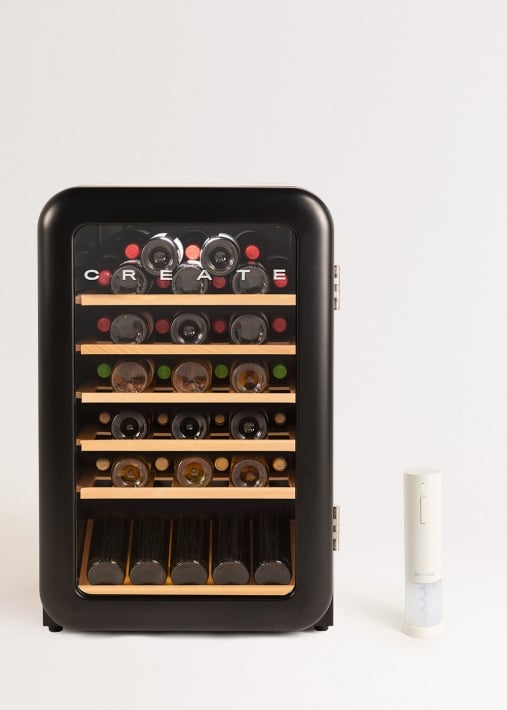 Acquista WINECOOLER RETRO - Raffreddatore di vino elettrico in stile retrò per 12, 45 o 76 bottiglie