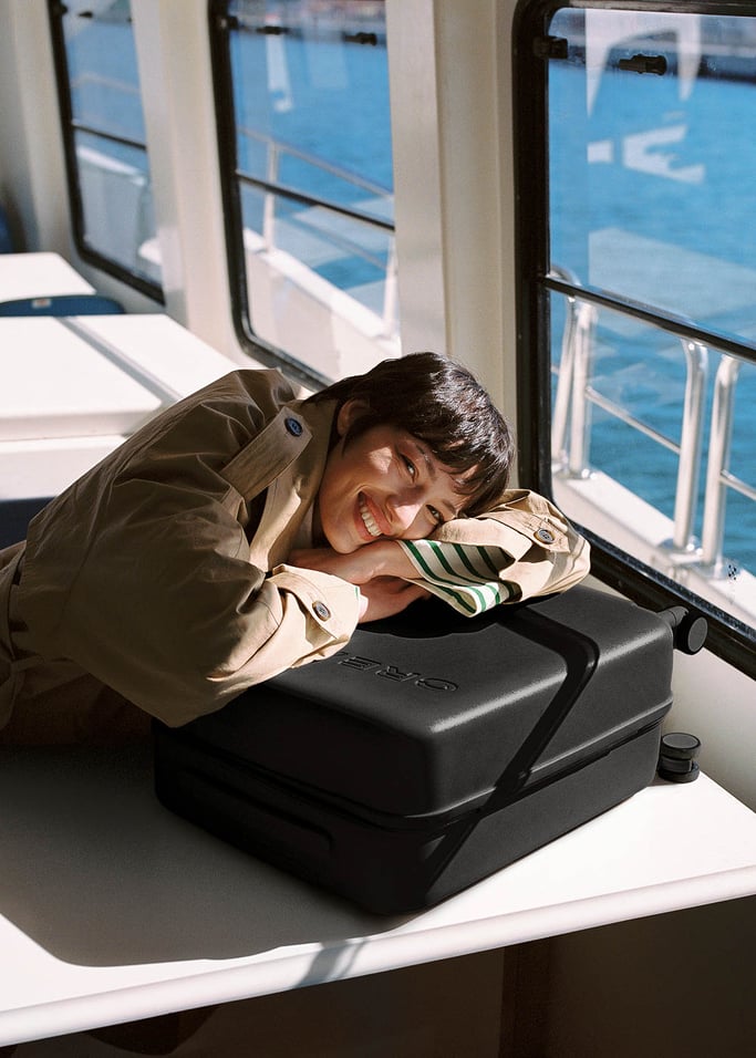 LUGGAGE STUDIO - Valigia rigida in policarbonato con lucchetto TSA e ruote multidirezionali, Immagine di galleria 2