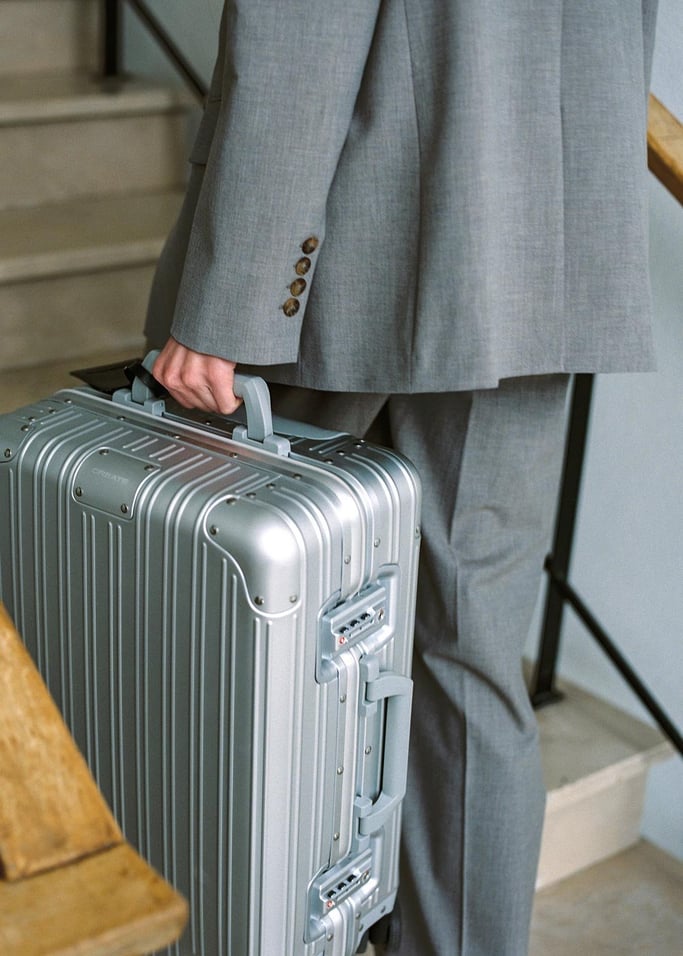 LUGGAGE ALUMINIUM - Valigia rigida in alluminio con lucchetto TSA e ruote multidirezionali, Immagine di galleria 2