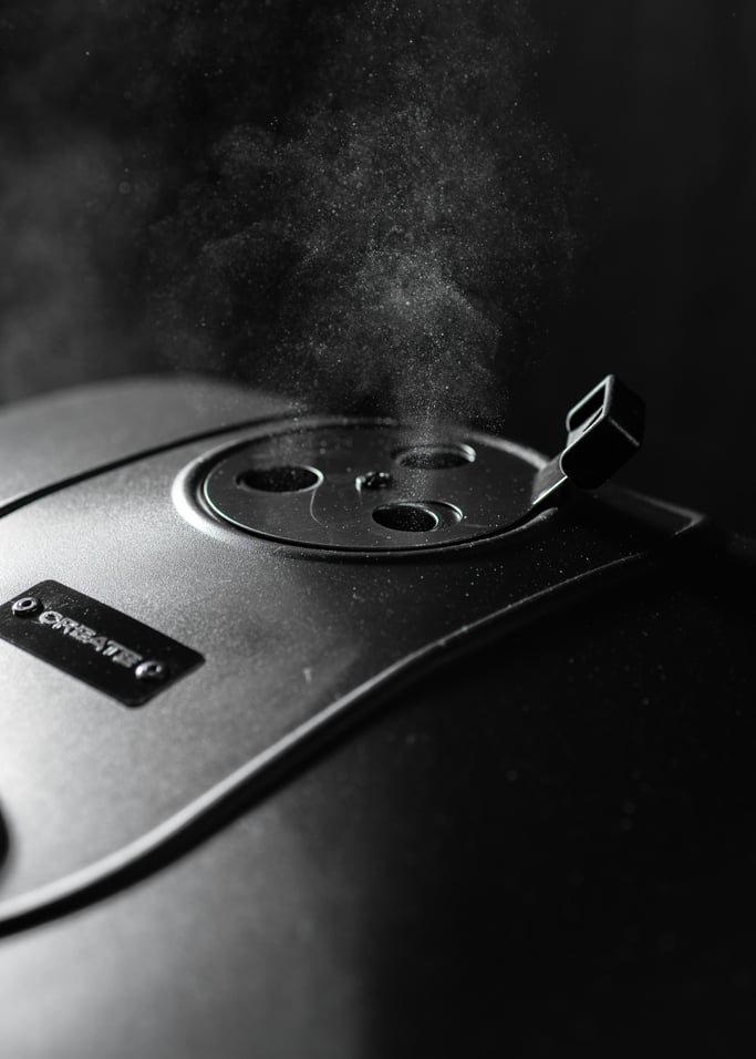 BBQ SMOKEY PRO - Barbecue affumicatore a carbone con griglia regolabile e tavolino, Immagine di galleria 9