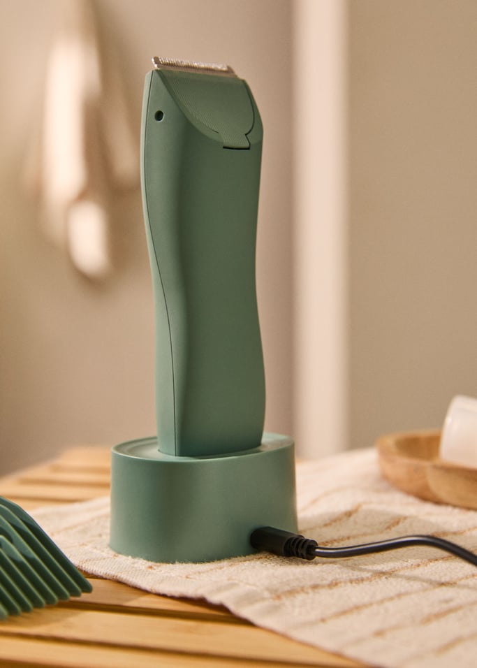 BARBER STUDIO - Rasoio e rifinitore senza fili per viso e corpo resistente all'acqua, Immagine di galleria 6