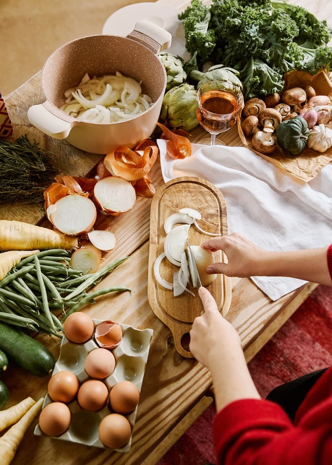 KITCHENWARE ESSENTIALS - Taglieri in legno di acacia, Immagine di galleria 3
