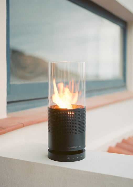 SPEAKER FIRE - Bluetooth-luidspreker met bio-ethanolvlam en LED-lampje