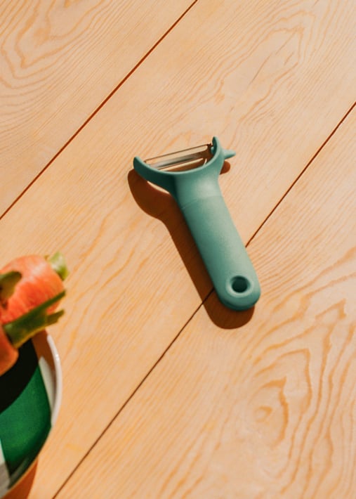 KITCHENWARE STUDIO - Fruit- en groenteschiller