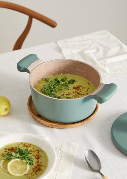 POT STUDIO - Pot van gegoten aluminium met keramische voering