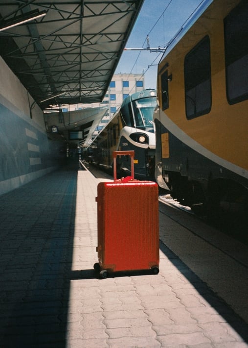LUGGAGE ALUMINIUM - Harde aluminium koffer met TSA-slot en multidirectionele wielen