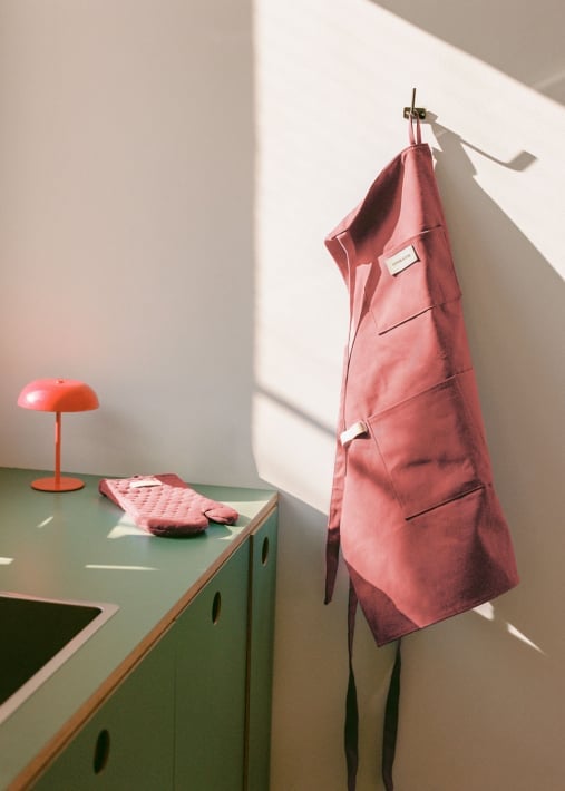 Kopen KITCHENWARE STUDIO - Set keukenschort en ovenwant