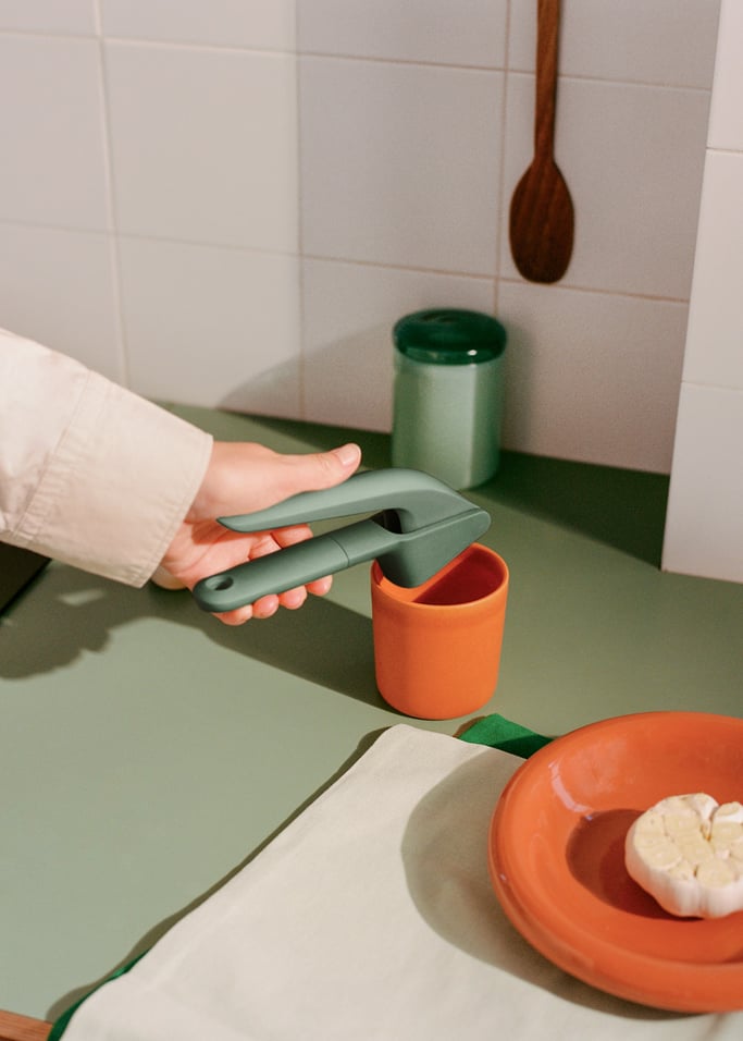 KITCHENWARE STUDIO - Knoflookpers, afbeelding van de galerij 3
