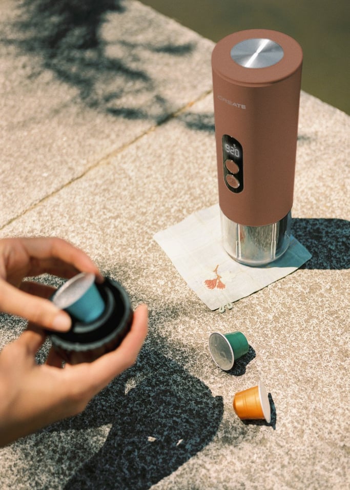 THERA MOVE - Draagbaar espressotoestel 15 bar voor capsules en gemalen koffie, afbeelding van de galerij 4