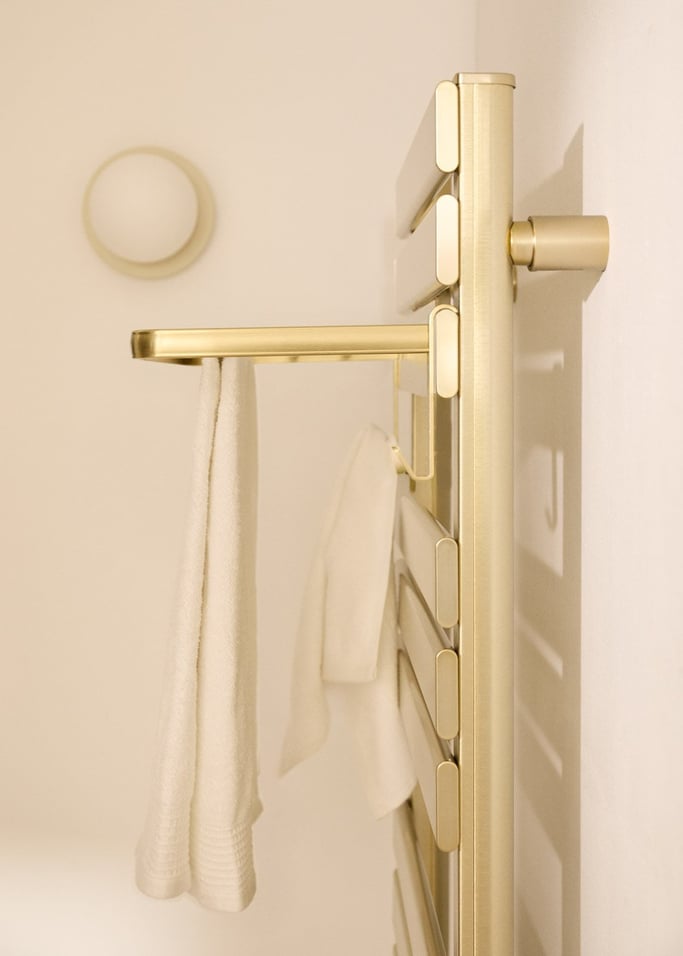 WARM TOWEL - Elektrische handdoekhouder voor op de vloer of aan de muur 500W, afbeelding van de galerij 2