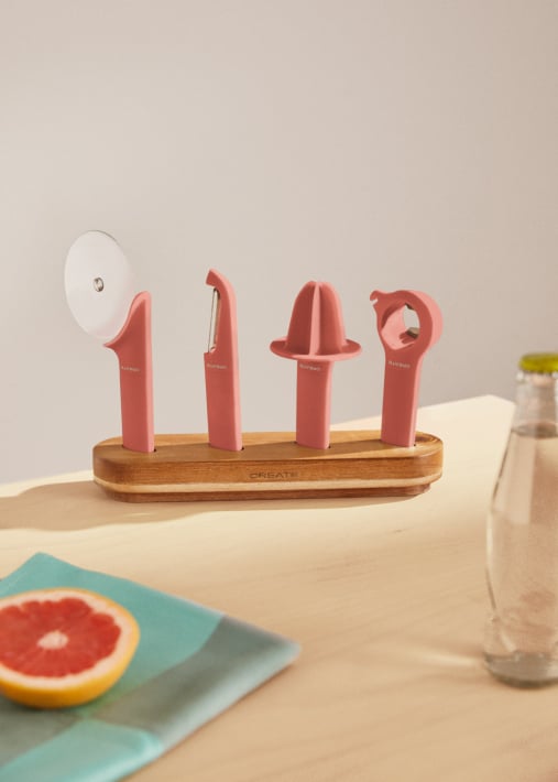 Kopen KITCHENWARE STUDIO - Set van 4 keukenhulpen met houten houder