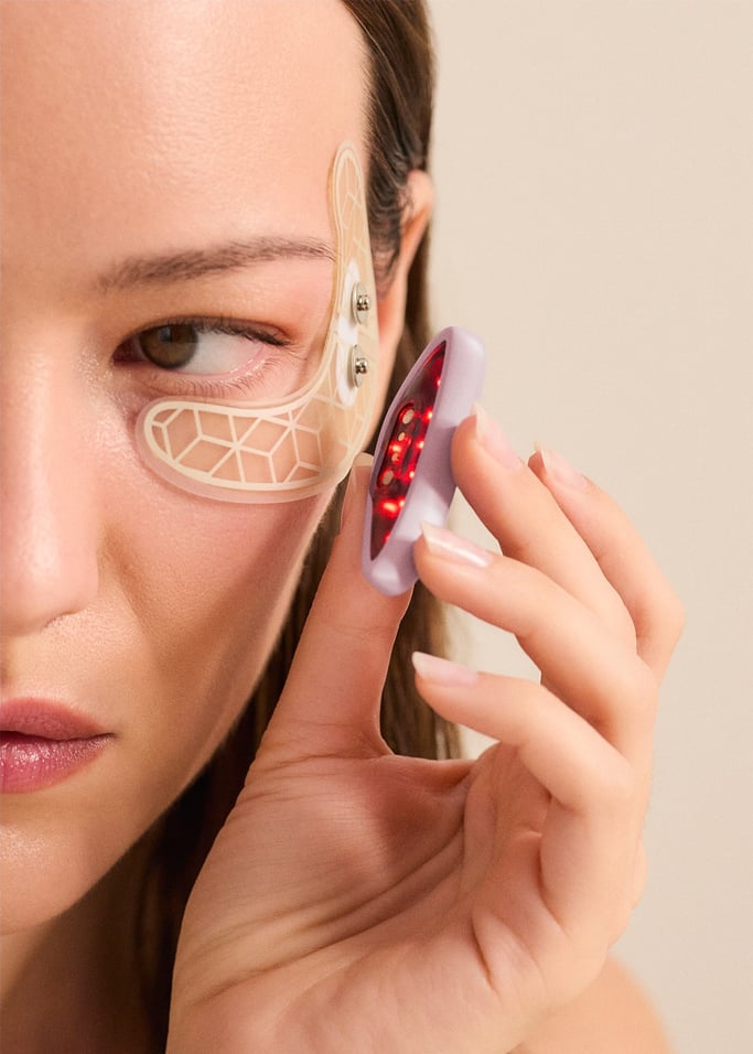 SKINCARE LED EYE PATCH 2 in 1 - Oogcontourpatches met EMS, rode LED-lichttherapie en oplaadcase, afbeelding van de galerij 5