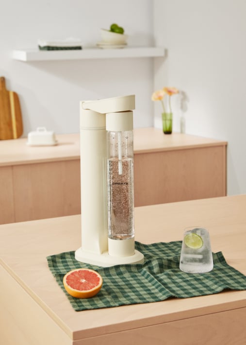 SODA MAKER STUDIO - Maszyna do wytwarzania wody gazowanej 1L